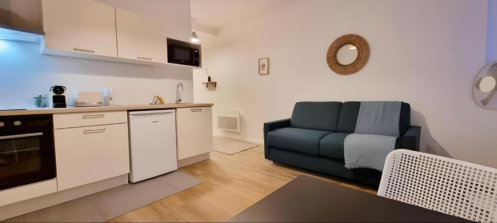 Large Studio Lumineux Et Neuf, Parking Gratuit Châteauroux Extérieur photo